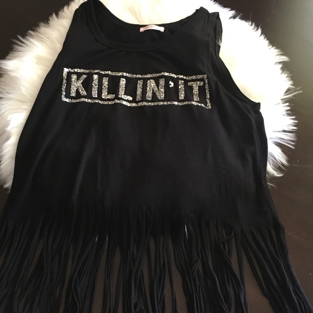 KILLIN’ IT Fringe Black Top
